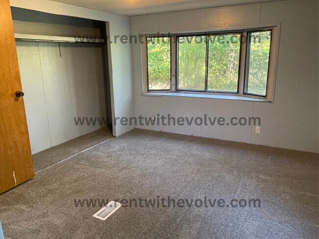 Foto del edificio - 14221 E County Rd 1300 N