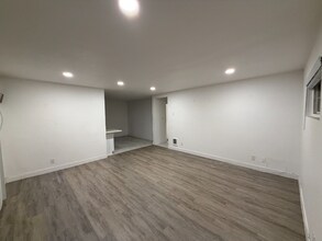 Building Photo - 1215 Ximeno Ave