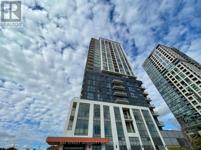 Photo du bâtiment - 50 Thomas Riley Rd