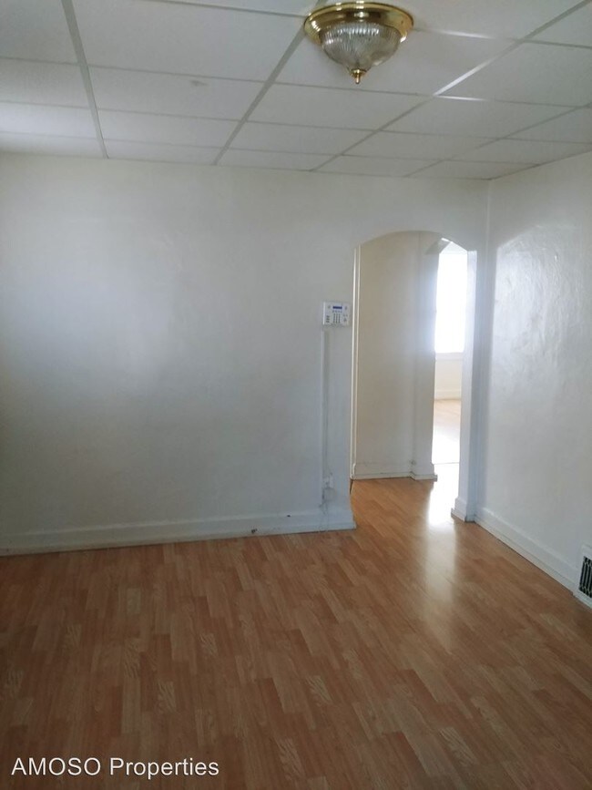Building Photo - 2 br, 1 bath House - 3730 Avondale Ave