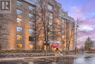 Building Photo - 30 Charlevoix St.