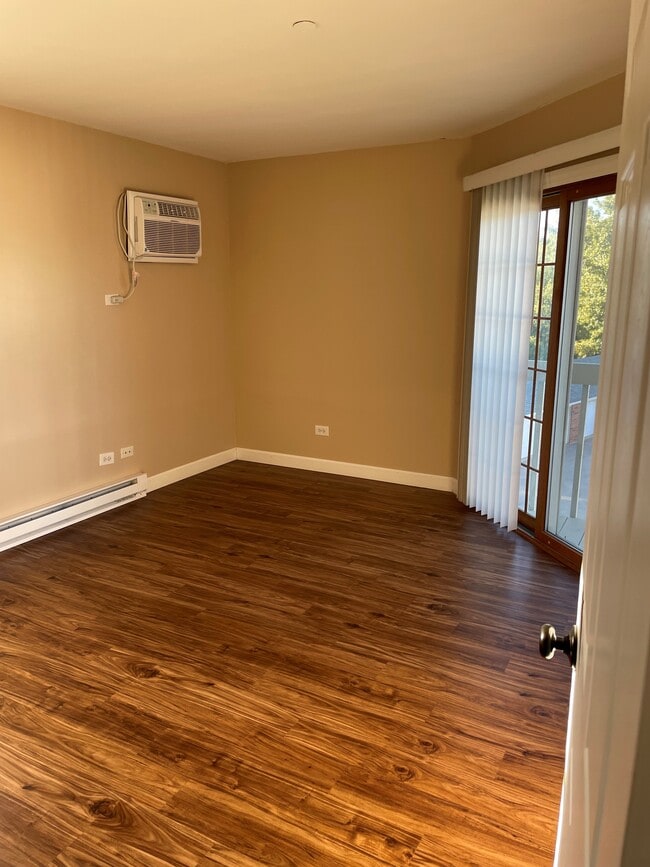 Bedroom - 1343 Cunat Ct