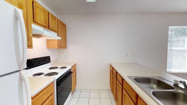 Foto del edificio - 1863 Norwood Ct
