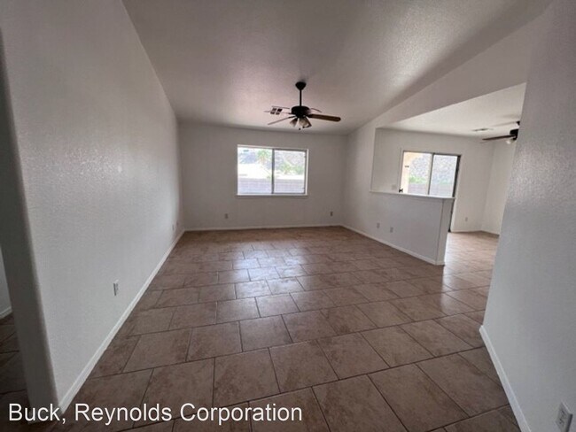 Building Photo - 2 br, 2 bath House - 2882 Desert Greens