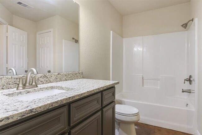 Foto del edificio - 5610 Highline Dr