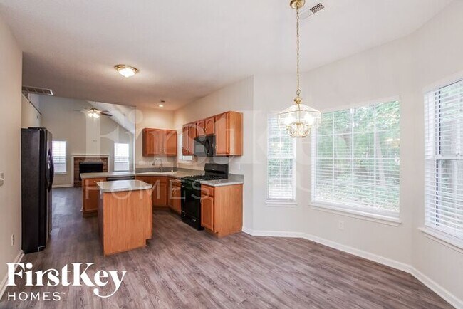 Foto del edificio - 7031 Reedy Creek Road