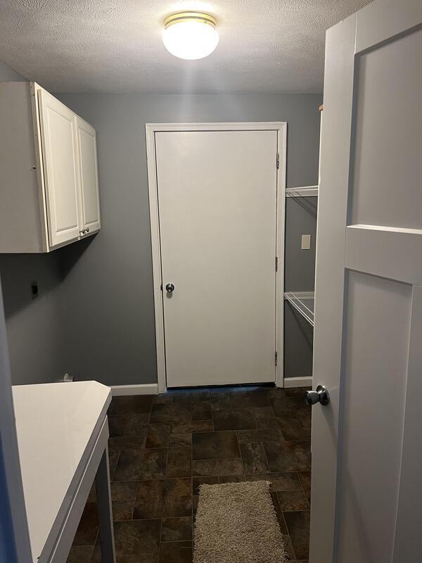 Building Photo - 408 S 24th St