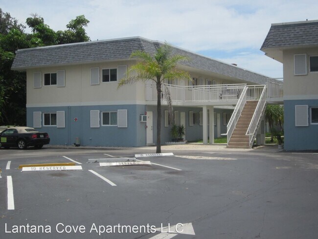 Foto del edificio - 1100 S Lake Dr