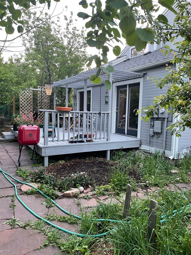Private back deck - 1212 Redwood Ave