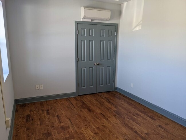 Foto del edificio - Salem Square