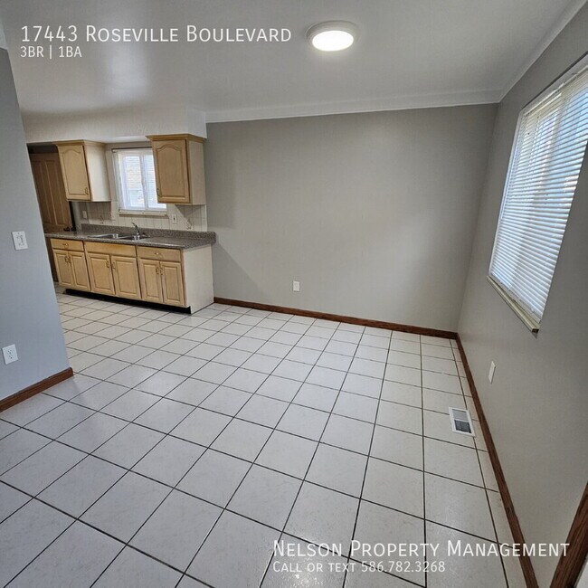 Foto del edificio - 17443 Roseville Blvd