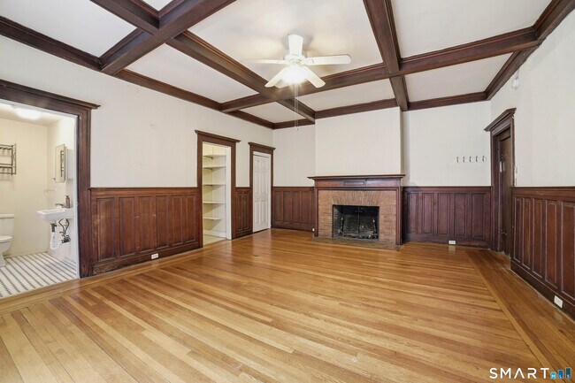 Foto del edificio - 382 Whitney Ave