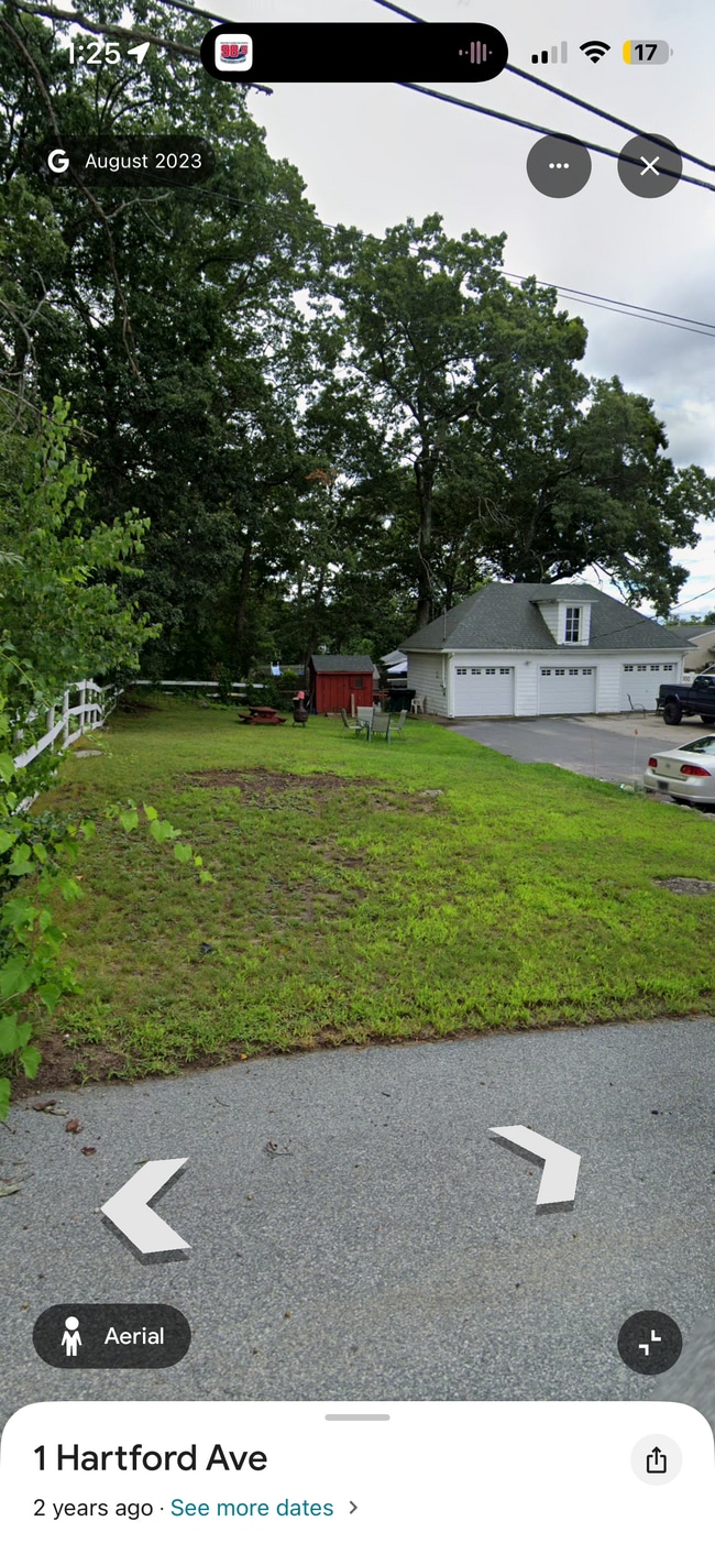 Building Photo - 686 Cumberland Hill Rd