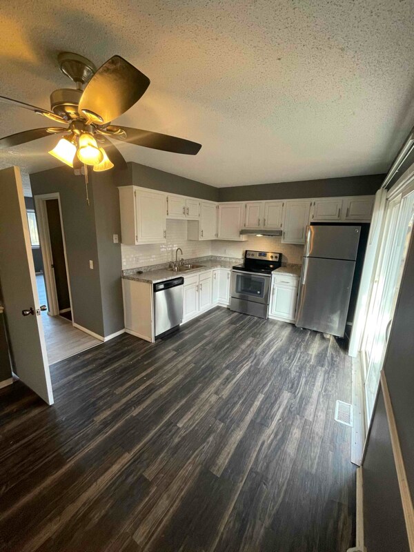 Foto del edificio - 3213 Schuetzen Ln