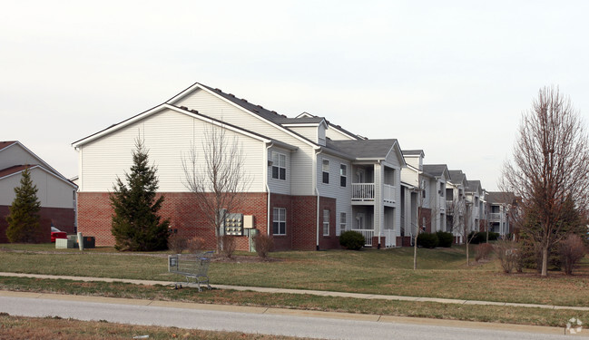 Village Crossing Apartments - Village Crossing