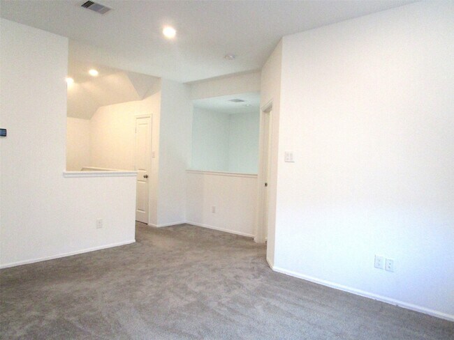Foto del edificio - 9323 Darby Knoll Wy