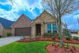 Building Photo - 2302 Falcon Brook Dr
