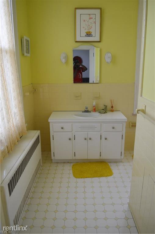 Building Photo - 6 br, 4 bath House - 200 S High St