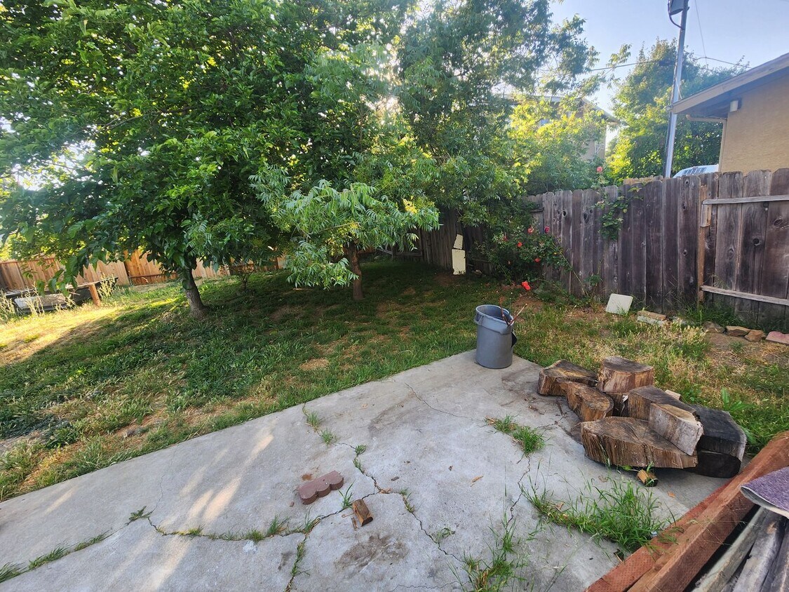 Building Photo - NOW AVAILABLE!!!   OPEN HOUSE!