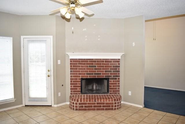 Foto del edificio - 4712 Birchbend Ln