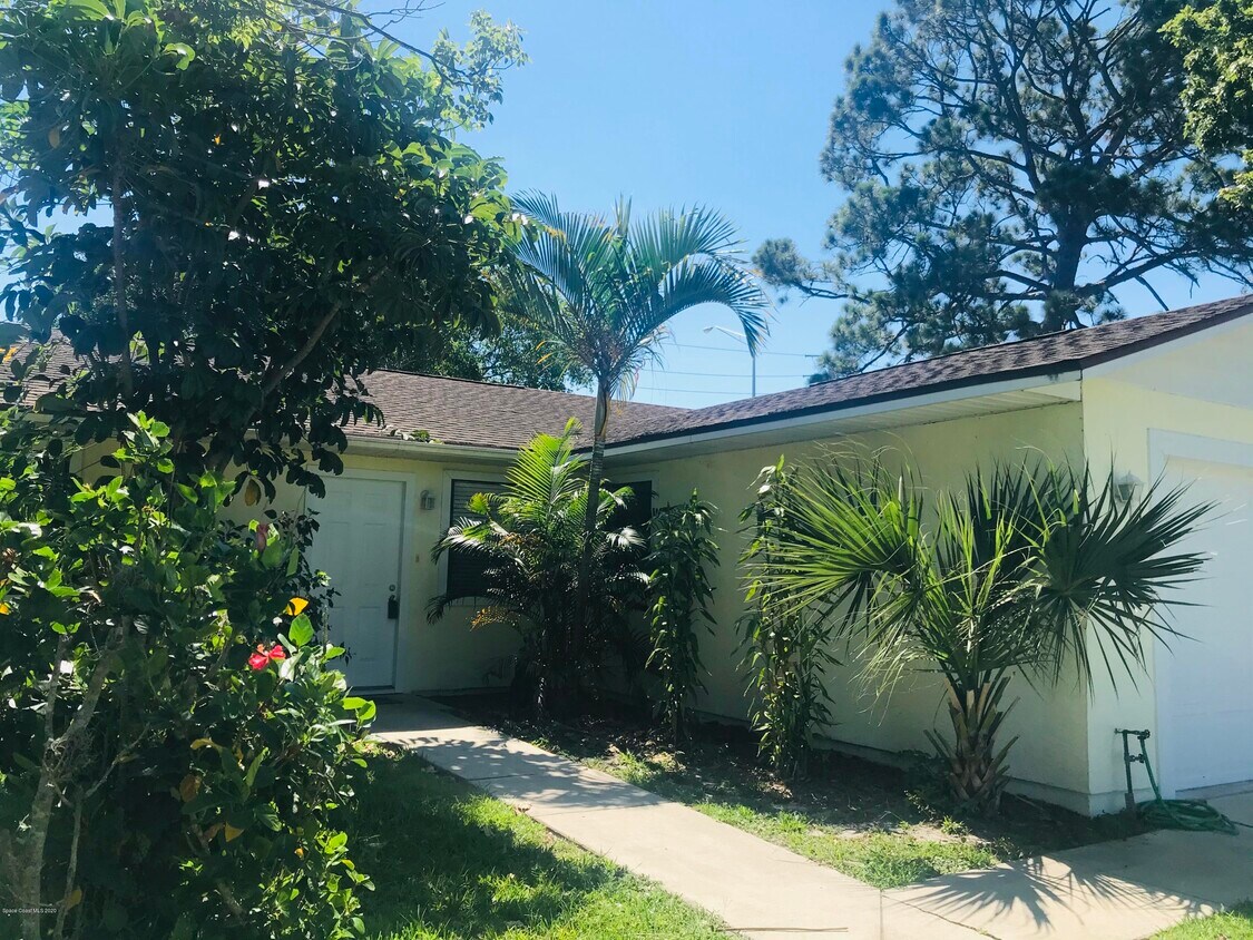 3029 Sea Gate Cir, Merritt Island, FL 32953 Townhome Rentals in Merritt Island FL