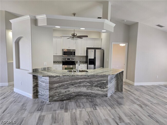 Foto del edificio - 3620 NW 3rd Terrace