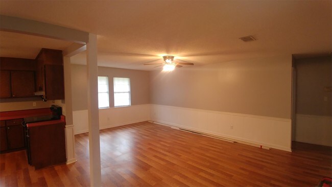 Building Photo - 938 Haverhill Dr