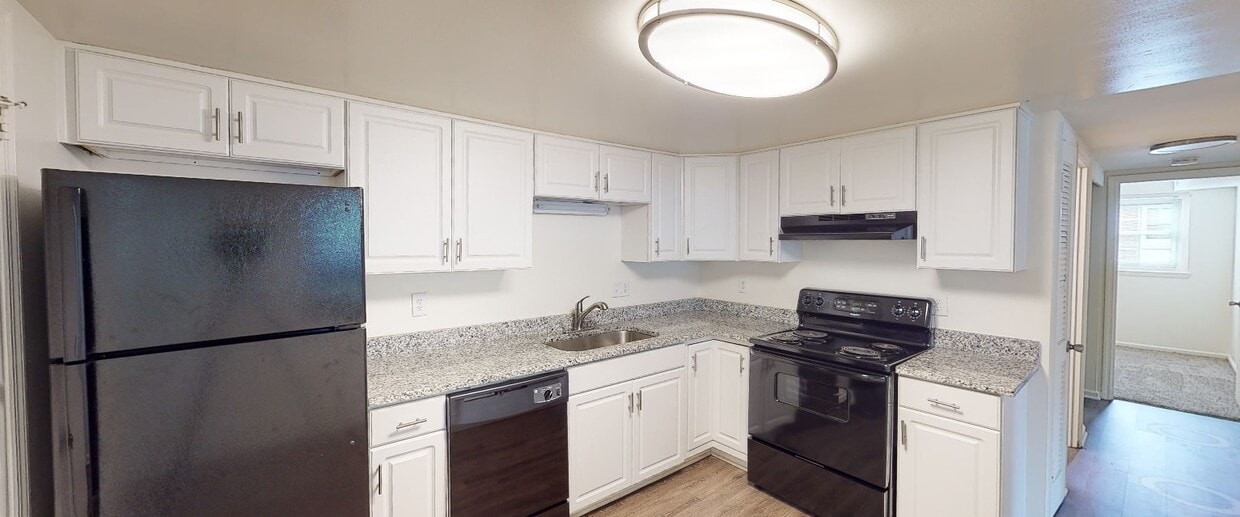 Photo - The Landing at Stonegate Apartments