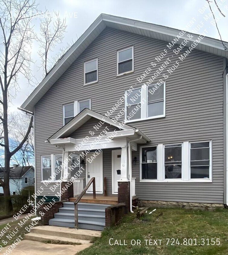 Primary Photo - Pets Allowed! Duplex on Gaskill - Recently...