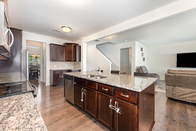 Foto del edificio - 5514 Hardie Farm Dr