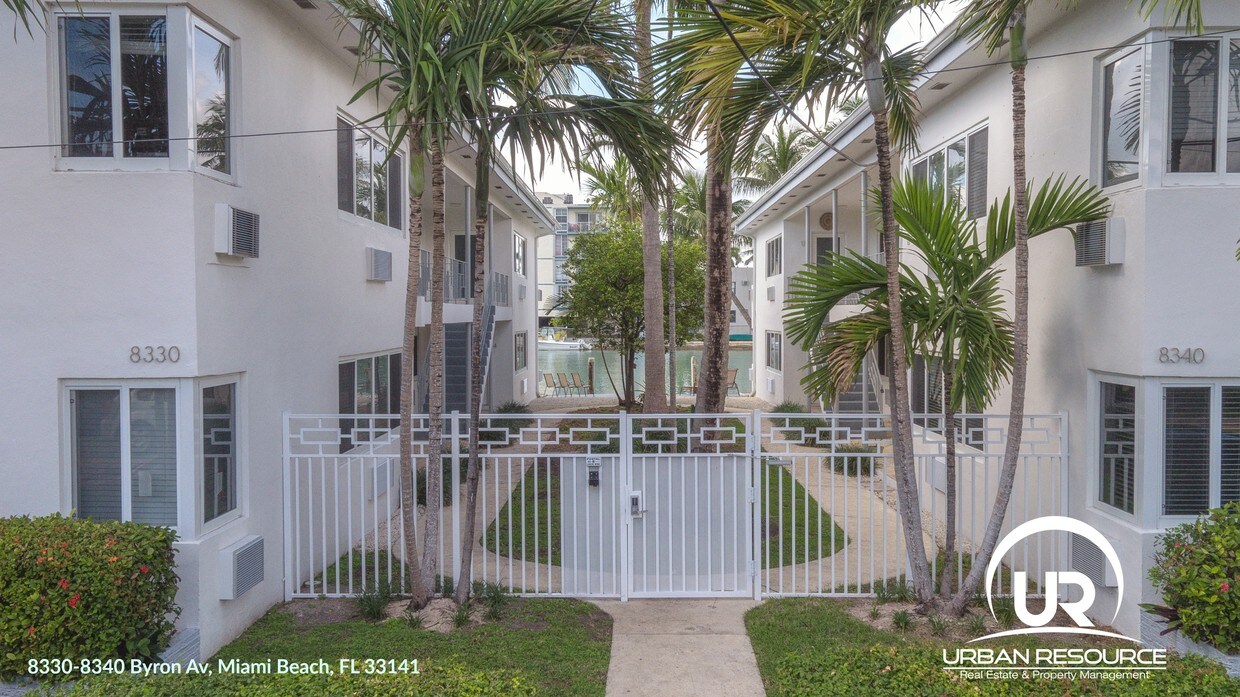 Primary Photo - Tatum Waterway Apartments