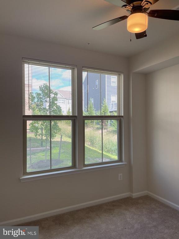 Foto principal - 3200 Laurel Hl Rd