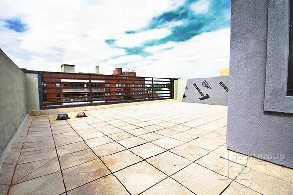 Building Photo - 3059 Crescent St