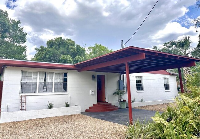 Building Photo - 1705 Virginia Dr