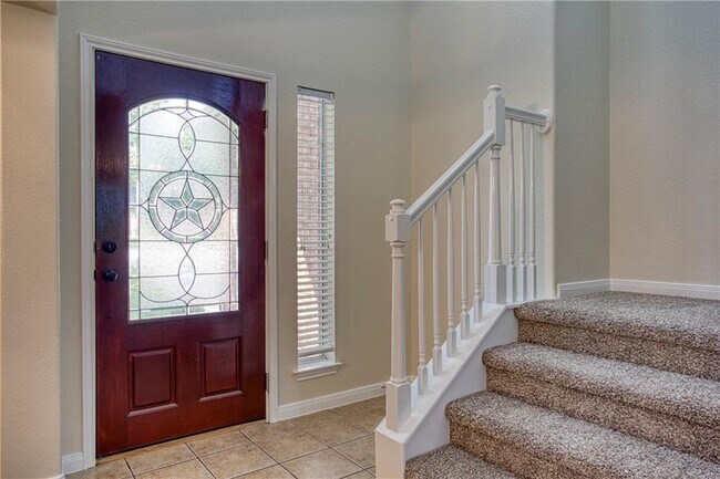Building Photo - 1107 Middle Brook Dr