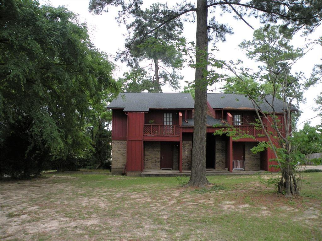 1329 Windsor St, Huntsville, TX 77340 Townhome Rentals in Huntsville