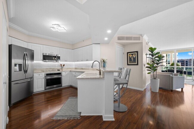 Foto del edificio - 347 N New River Dr E