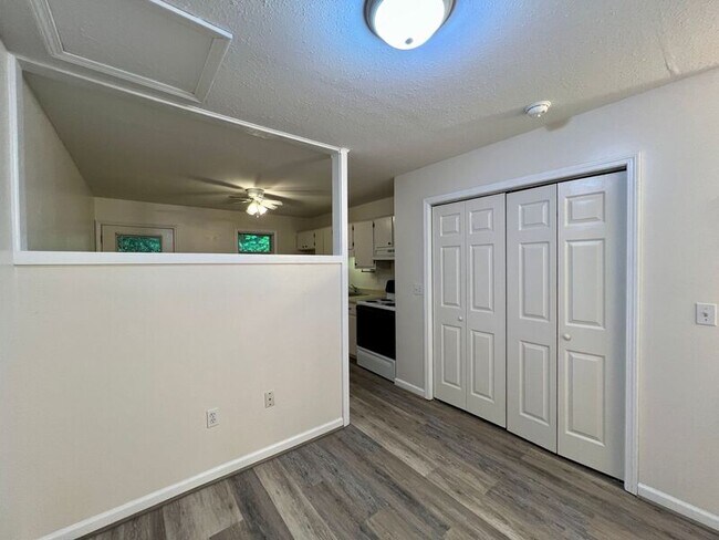 Building Photo - 183 Citadel Drive