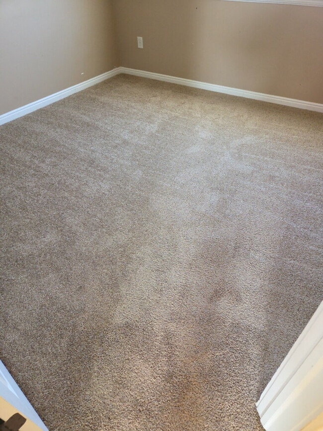 Building Photo - Stylish 3-Bedroom Home in Herriman!