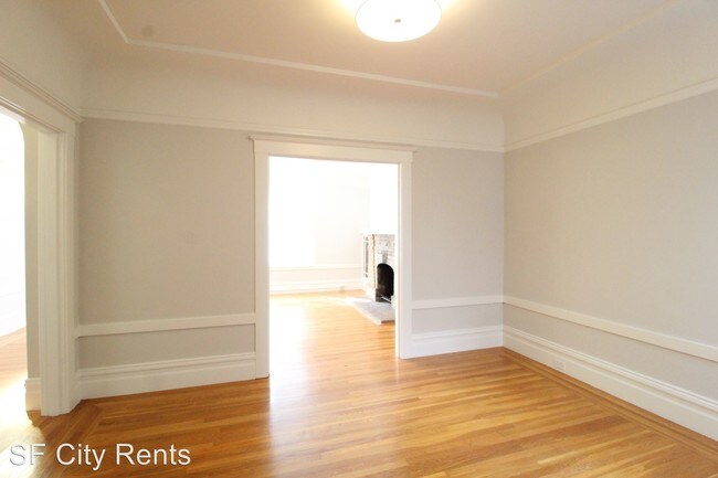 Building Photo - 3 br, 1 bath Apartment - 146 Duncan St.