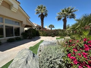 Building Photo - 78284 Rainbow Dr