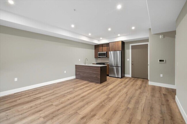 Building Photo - 4237 Bergen Turnpike