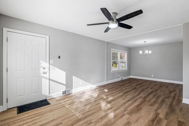 Foto del edificio - 2809 Keeler St