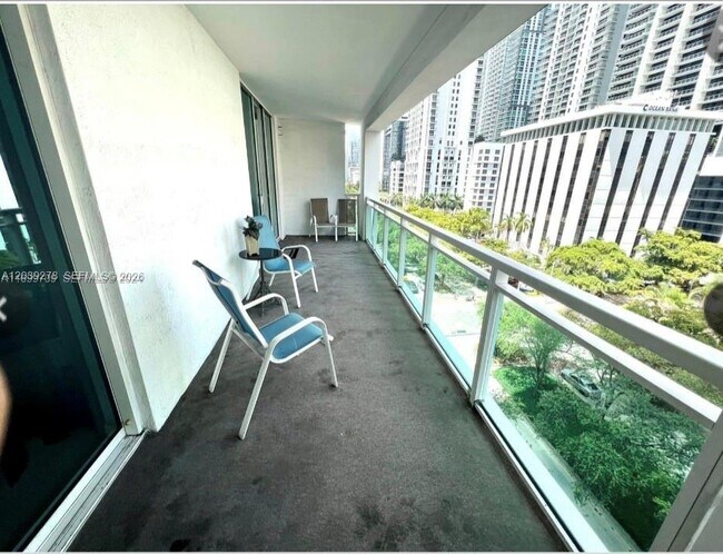 Foto del edificio - 951 Brickell Ave