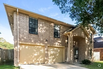 Building Photo - 1909 Wildwood Ridge Dr