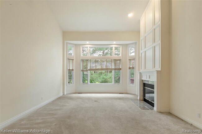 Foto del edificio - 47611 Manorwood Dr