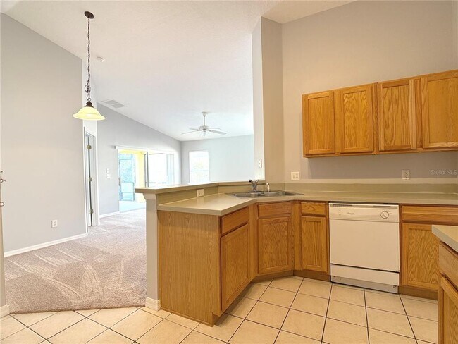 Foto del edificio - 287 Sandy Ridge Dr