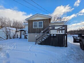 Building Photo - 45 E Main St