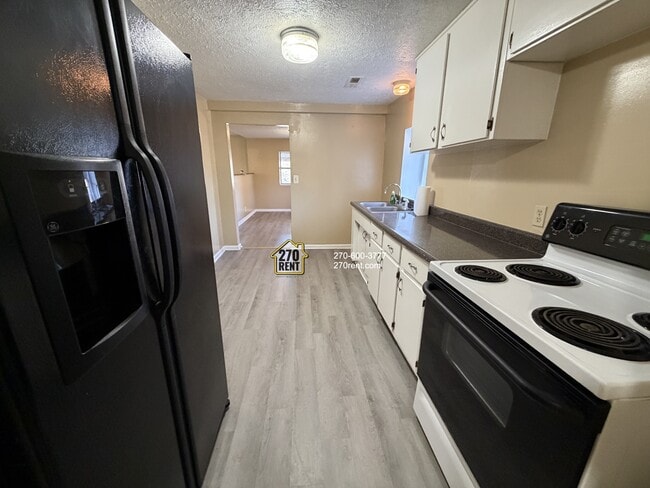 Building Photo - 300 Berryman Rd