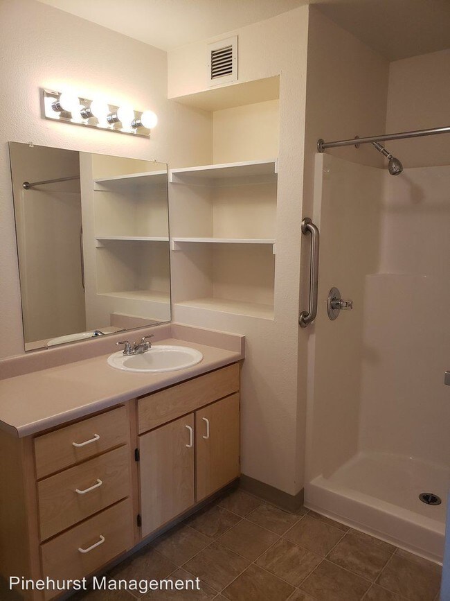 Building Photo - 3245 SW 182nd Ave